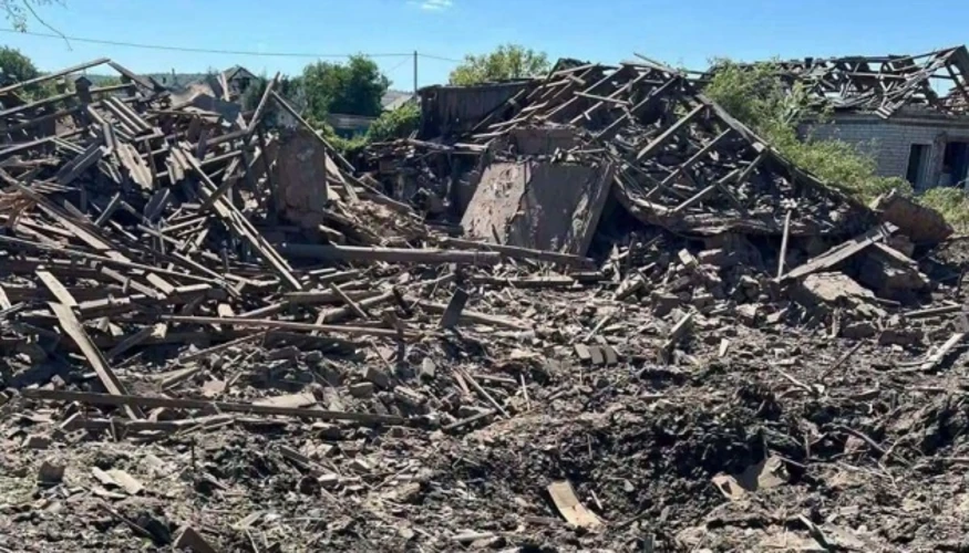 Зруйнований приватний будинок у селищі Билбасівка внаслідок авіаудару 30 серпня 2026 року