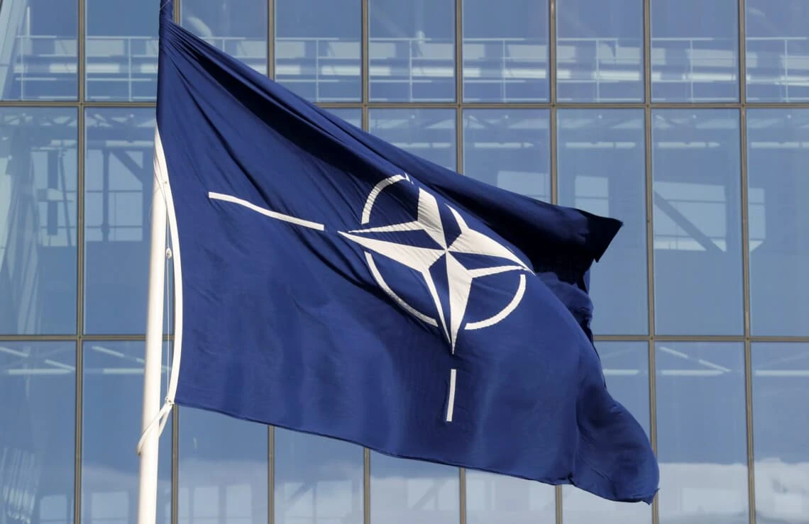 Арктичний льодовий пейзаж Гренландії, що символізує регіональну безпеку